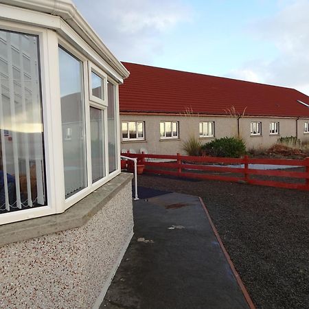 Orkneylodge Orphir  Buitenkant foto