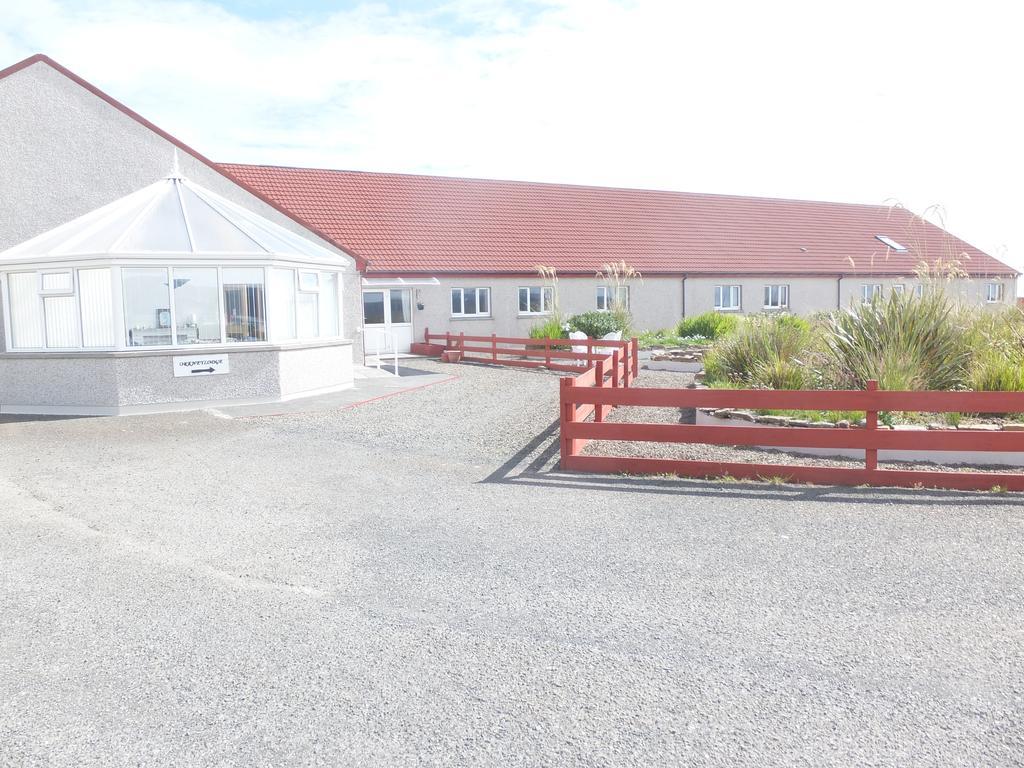 Orkneylodge Orphir  Buitenkant foto