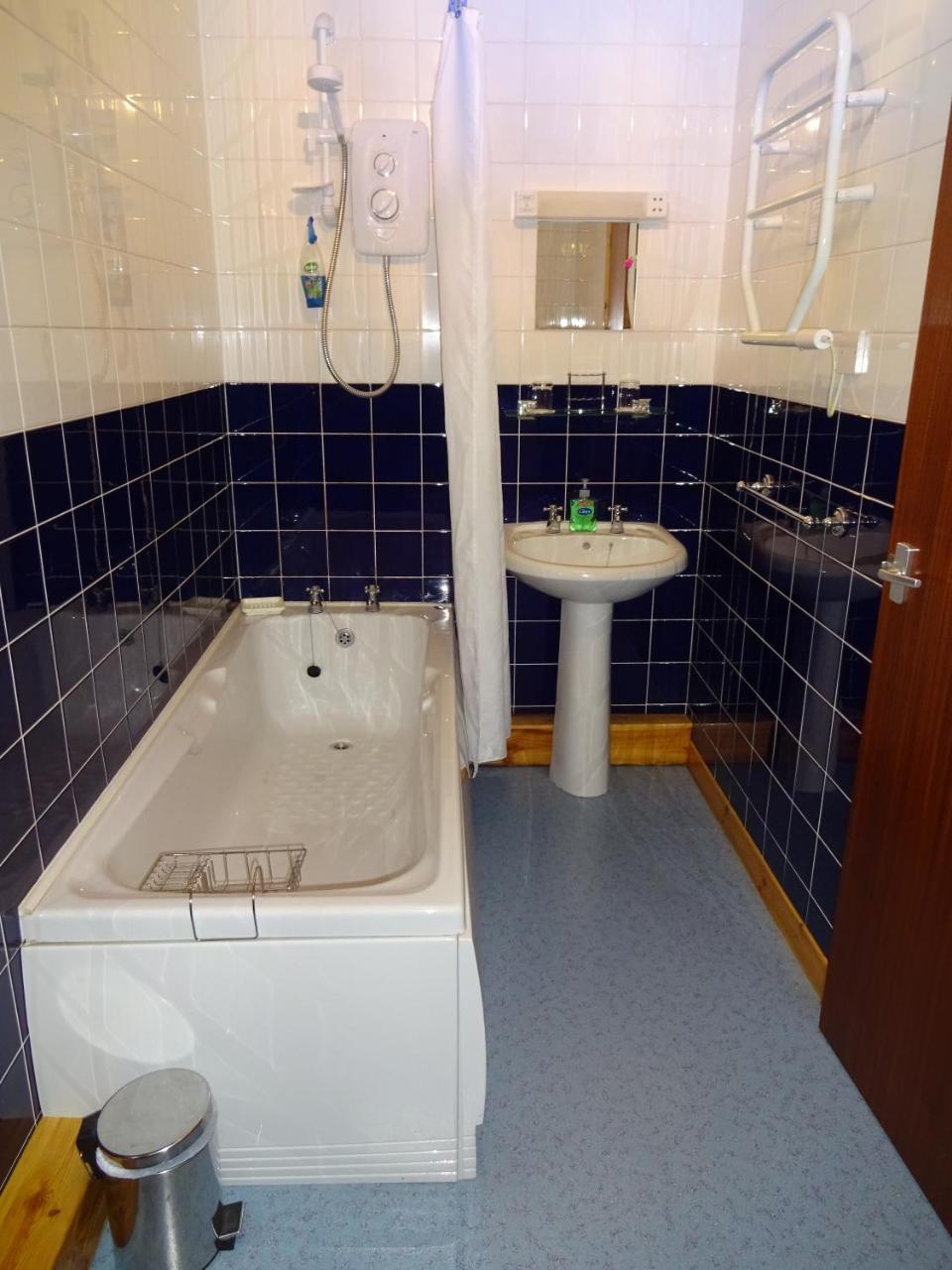 Orkneylodge Orphir  Buitenkant foto