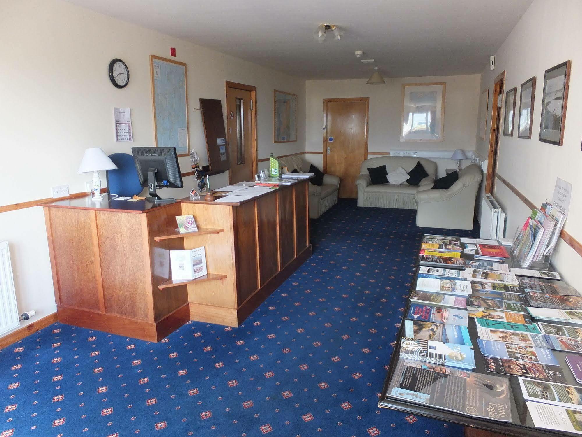 Orkneylodge Orphir  Buitenkant foto