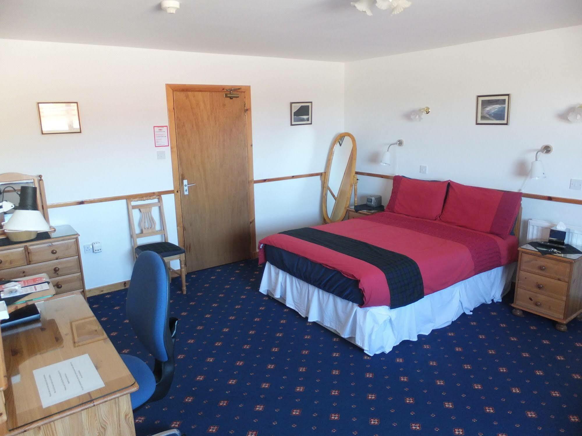 Orkneylodge Orphir  Buitenkant foto