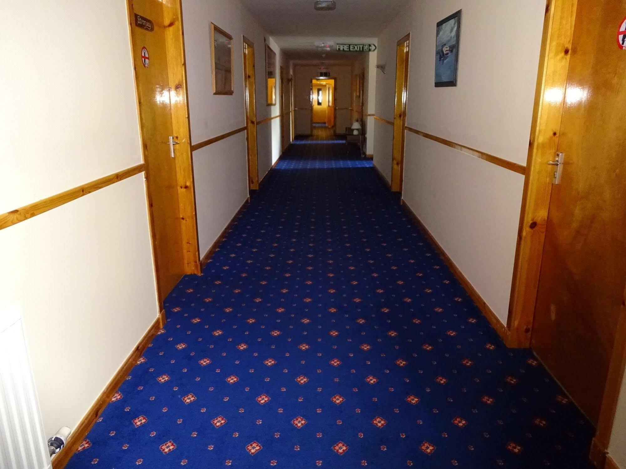 Orkneylodge Orphir  Buitenkant foto