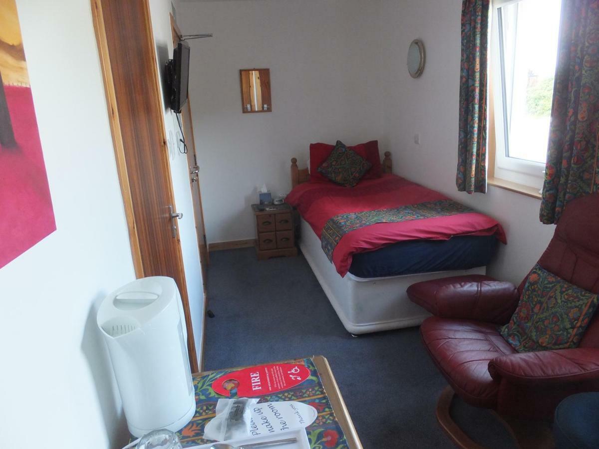 Orkneylodge Orphir  Buitenkant foto