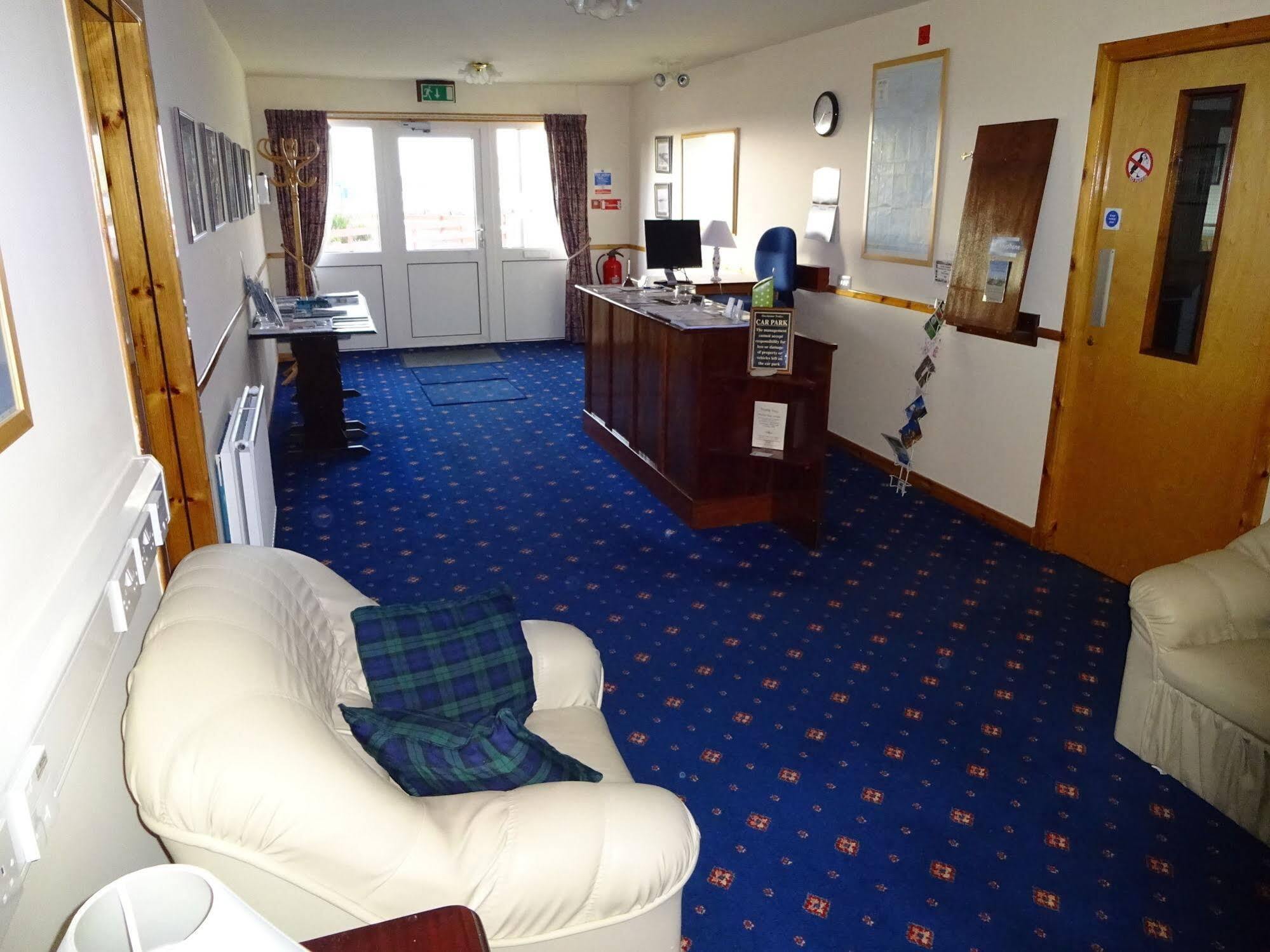 Orkneylodge Orphir  Buitenkant foto